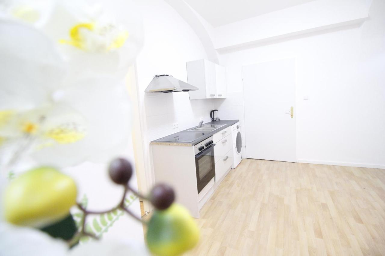 Comfort Triple Room Th เวียนนา ภายนอก รูปภาพ