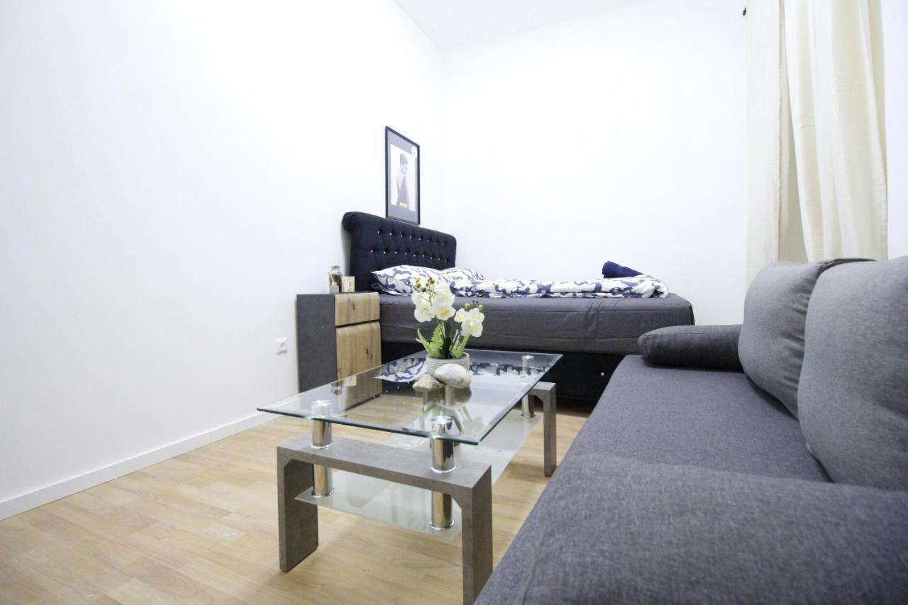 Comfort Triple Room Th เวียนนา ภายนอก รูปภาพ